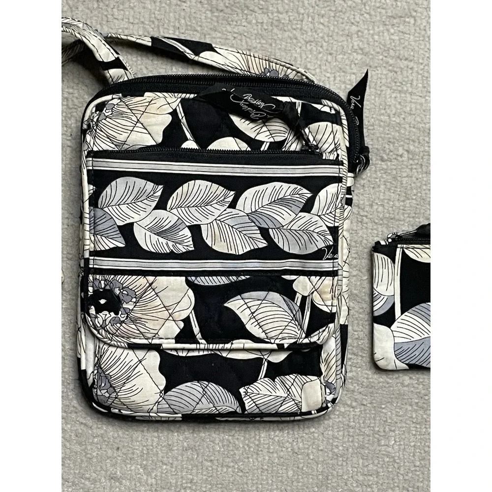 Vera Bradley Crossbody Mini Hipster in Camelia Pattern Purse And ID Wallet